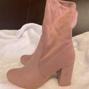 Pink suede boots NEVER WORN